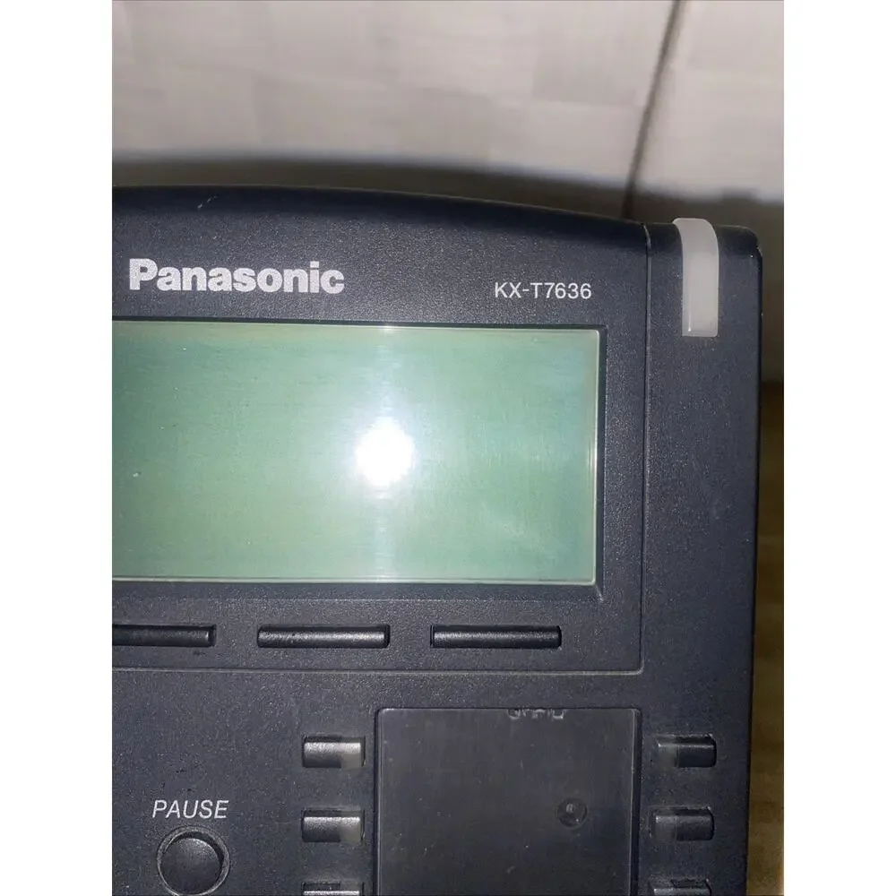 Panasonic KX-T7636 Digital Phone 24 Line Hybrid System Use w/ KX-TDA Systems